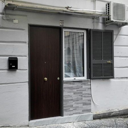 Don Vittorio Home Наполи Екстериор снимка