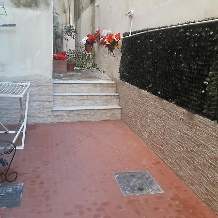 Don Vittorio Home Наполи Екстериор снимка