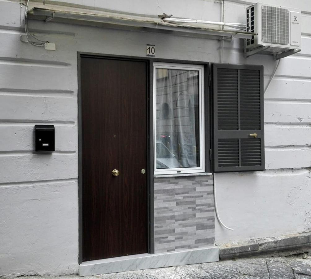 Don Vittorio Home Наполи Екстериор снимка