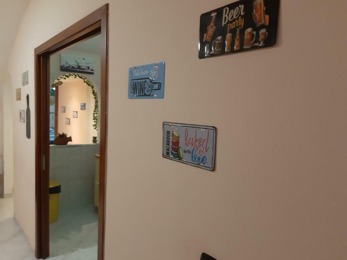 Don Vittorio Home Наполи Стая снимка